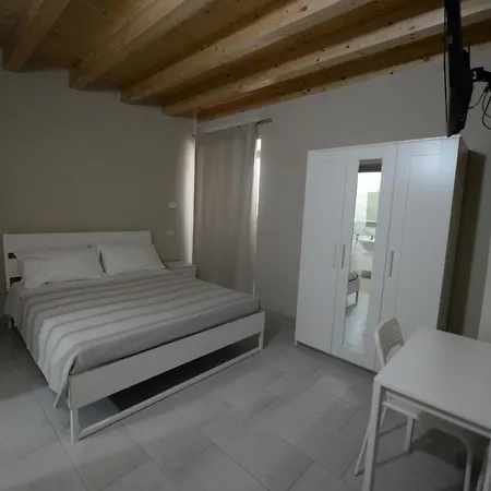 Sonia E Alessia Bed & Breakfast Mileto