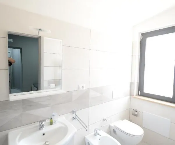 Sonia E Alessia לינה וארוחת בוקר