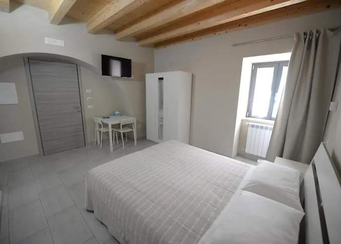 Sonia E Alessia לינה וארוחת בוקר