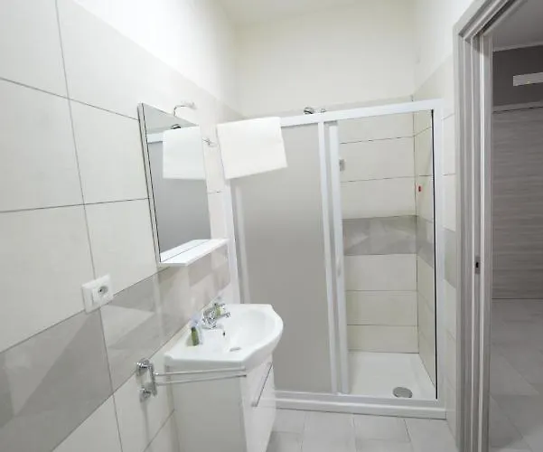 Sonia E Alessia לינה וארוחת בוקר Mileto