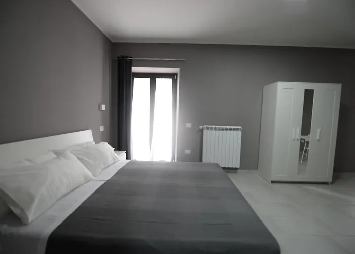 לינה וארוחת בוקר Sonia E Alessia Mileto